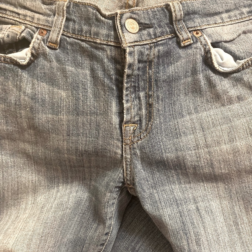 Women’s Uncharted Territory Jeans size 30/31 or a 12 Distressed